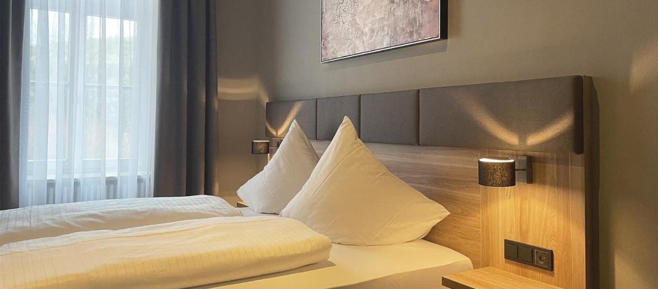 Hotel Das Bischof Таубербишофсхайм Экстерьер фото